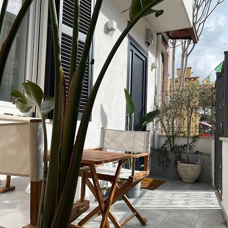La Maison Appartement - A 200M Dal Porto Civitavecchia Dış mekan fotoğraf